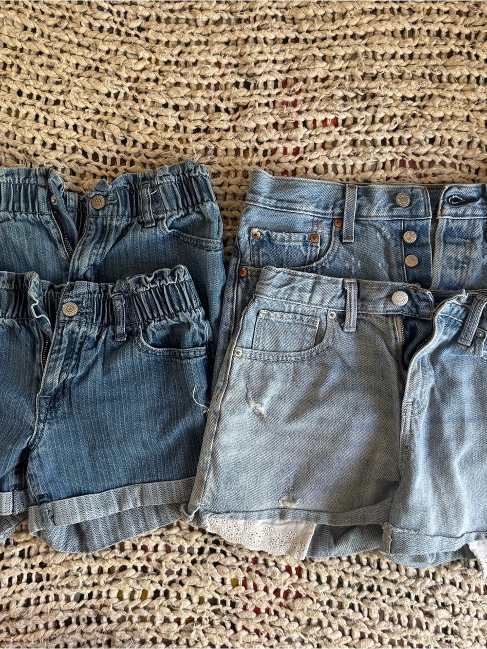 Old Navy and Cat & Jack Girls Tween Denim Shorts Lot (4 pairs)